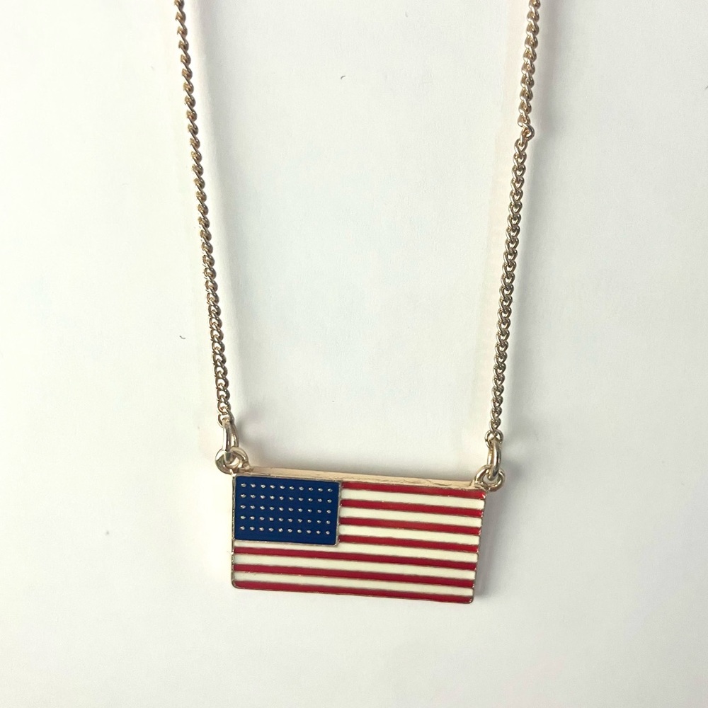 H&M American flag gold tone patriotic preppy necklace